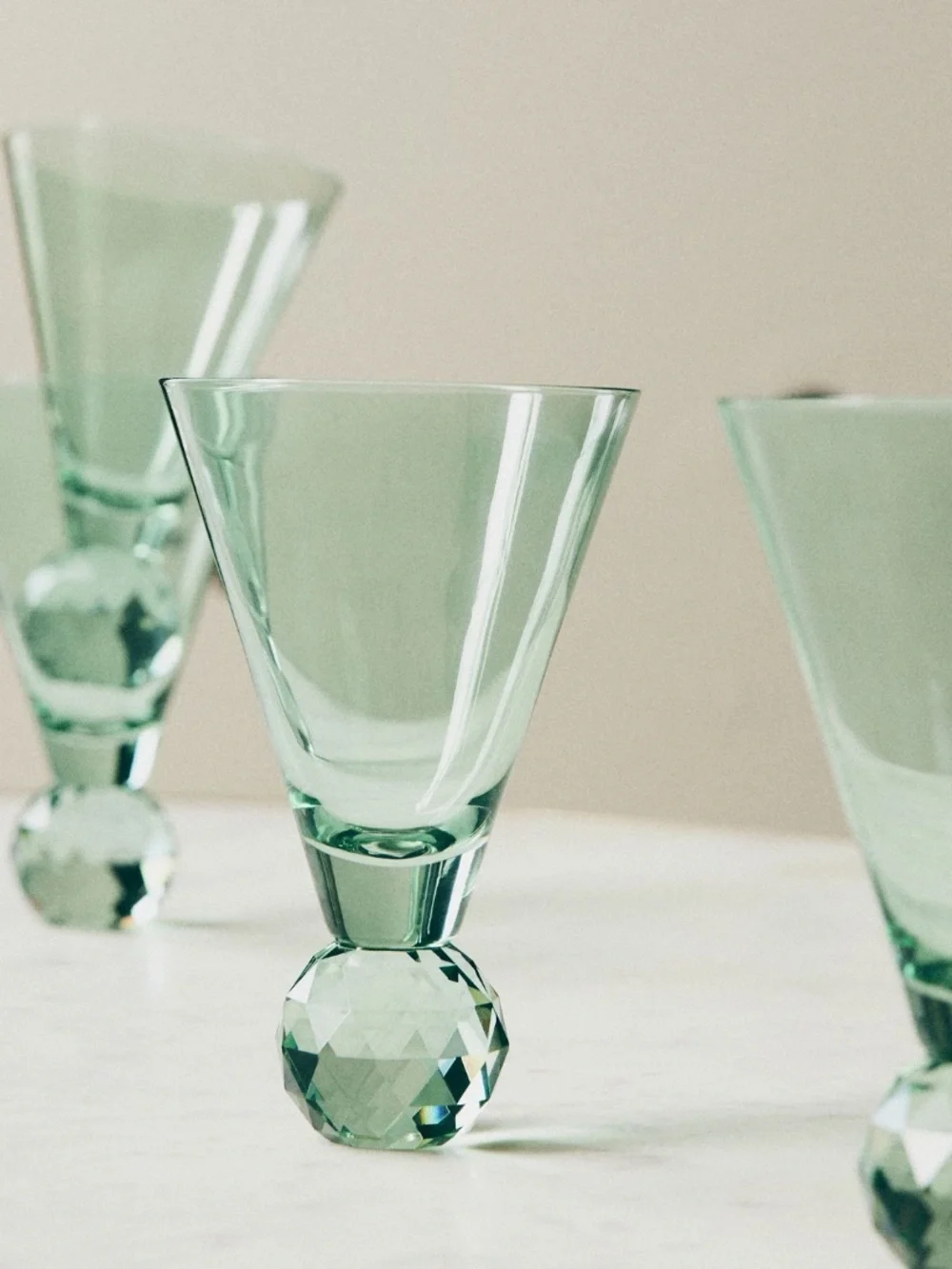Anthropologie Gemma lavande (lilac) Faceted martini Glasses